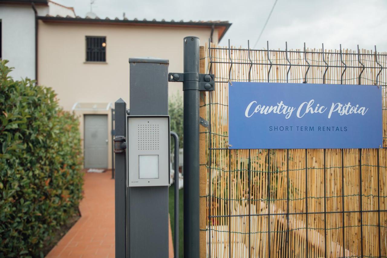 Country Chic Pistoia-Casa In Campagna Giardino, Parking Exterior photo